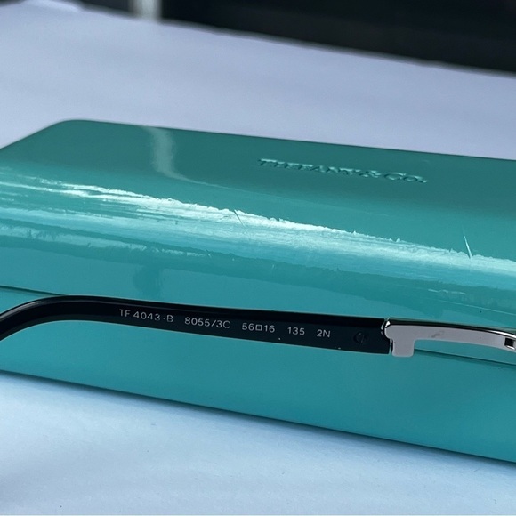 Tiffany & Co. Classic Sunglasses TF 4043-B - Picture 4 of 11